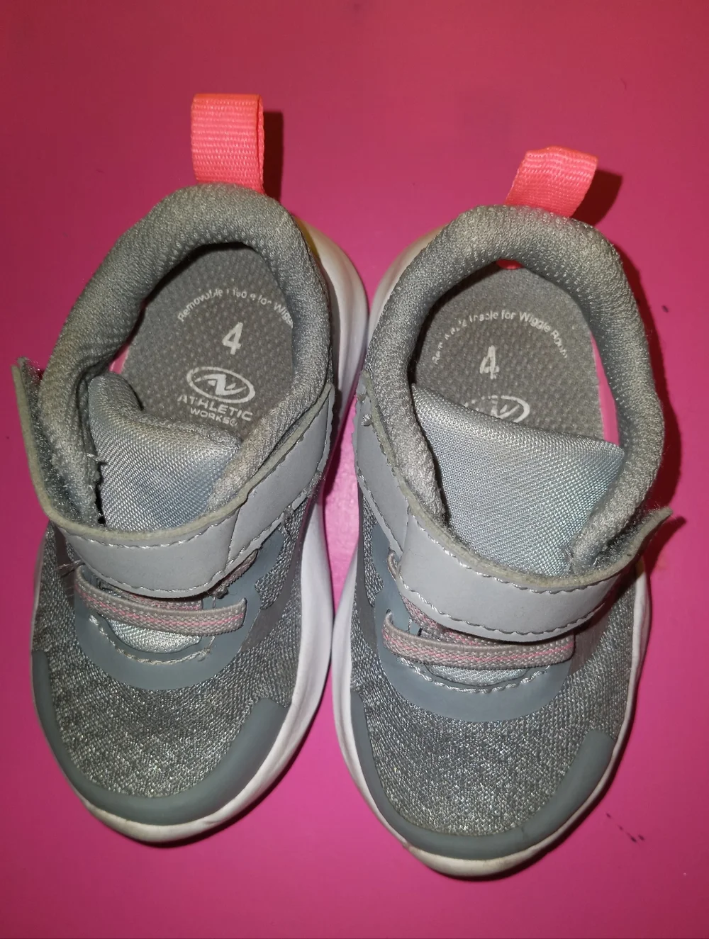 Girls shoes Athletic works grey sneakers 4